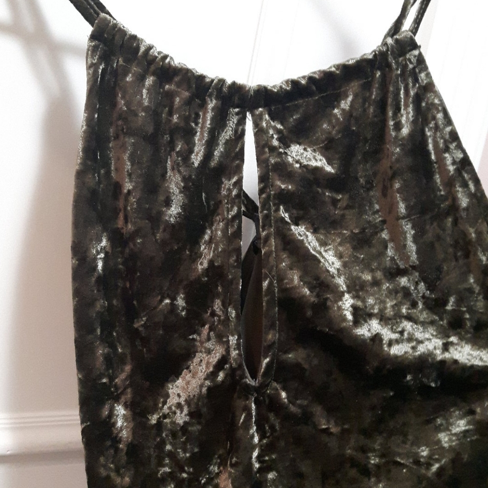 🛍️ NWT velur leotard tank top